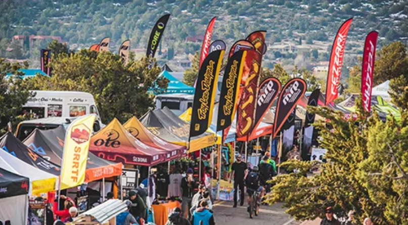 Swooper Flags