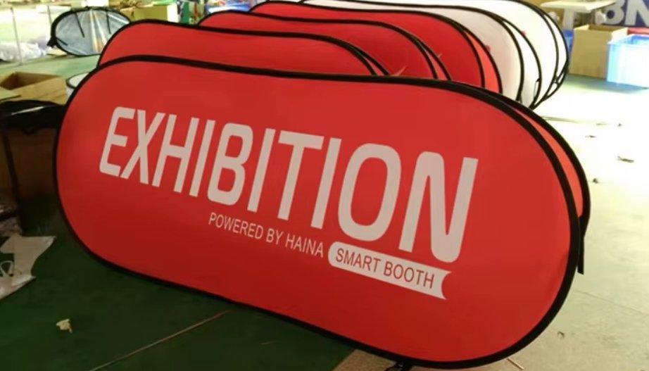 Horizontal Banner with Stand